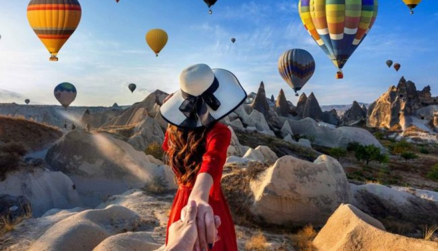 Taking a Hot Air Balloon Tour in Cappadocia