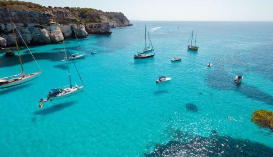 Diving and Yacht Vacation in Spain