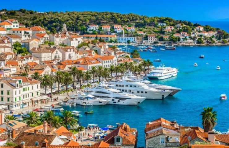 Hvar Yacht Charter in Croatia